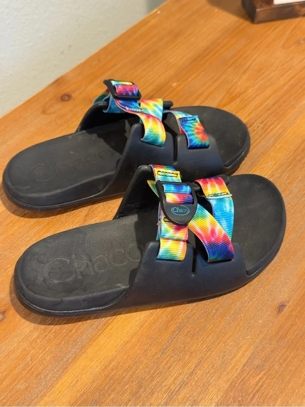 Chaco Chillos Kids Youth Tie Dye Rainbow Slip On Sandals K1